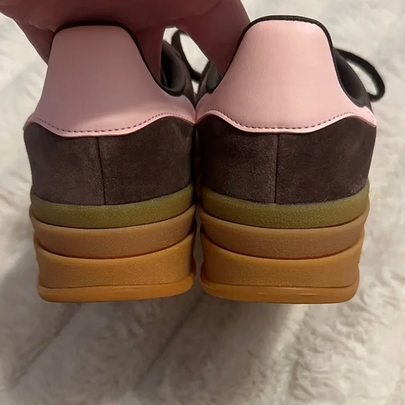 Adidas Women's Chocolate and Blush Sneakers gazelle bold - Picture 3 of 6